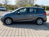 Gebraucht BMW 218 Advantage 136 PS (100 kW) 2017 Schwarz Kombi