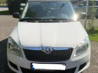 Gebraucht Skoda Fabia Active 69 PS (50 kW) 2013 Weiß Kleinwagen