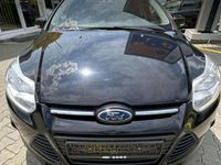 Gebraucht Ford Focus SYNC Edition 125 PS (91 kW) 2013 Schwarz Kleinwagen