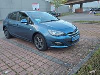 Gebraucht Opel Astra 140 PS (102 kW) 2015 Blau Limousine
