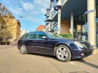 Gebraucht Mercedes E500 306 PS (225 kW) 2004 Blau Kombi