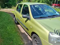 Gebraucht Renault Clio 75 PS (55 kW) 2004 Grün Kleinwagen