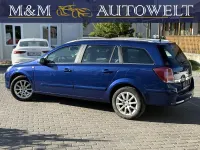 Usata Opel Astra Elegance 105 CV (77 kW) 2005 Blu Station wagon