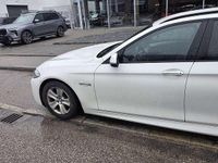 Gebraucht BMW 530 Lifestyle 235 PS (172 kW) 2017 Beige Kombi