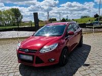 Gebraucht Ford Focus 103 PS (75 kW) 2012 Rot Kombi