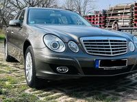 Gebraucht Mercedes E200 Elegance 184 PS (135 kW) 2006 Beige Kombi