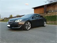 Gebraucht Opel Insignia Innovation 140 PS (102 kW) 2014 Grau Limousine