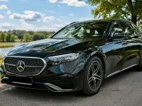 Gebraucht Mercedes E220 AMG line 197 PS (144 kW) 2023 Grau Kombi