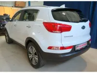 Gebraucht Kia Sportage Spirit 166 PS (122 kW) 2015 Weiß SUV