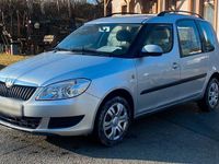 Gebraucht Skoda Roomster 2011 Silber Van / Kleinbus