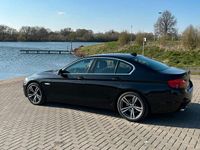 Gebraucht BMW 530 258 PS (189 kW) 2012 Schwarz Limousine