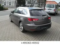 Używany Seat Leon ST FR 150 KM (110 kW) 2015 Szary Kombi