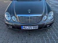Gebraucht Mercedes E220 Elegance 170 PS (125 kW) 2007 Grau Limousine