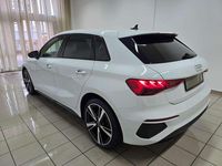Gebraucht Audi A3 S-Line 204 PS (150 kW) 2023 Gletscherweiß Limousine