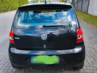 Gebraucht VW Fox 60 PS (44 kW) 2011 Schwarz Kleinwagen