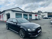 gebraucht Audi A4 Avant S line Sportpaket / plus quattro/Navi/