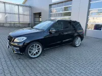 Gebraucht Mercedes ML250 204 PS (150 kW) 2013 Schwarz SUV