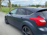 Gebraucht Ford Focus 150 PS (110 kW) 2012 Schwarz Limousine