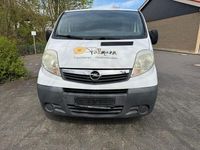 Gebraucht Opel Vivaro 90 PS (66 kW) 2011 Weiß Van / Kleinbus