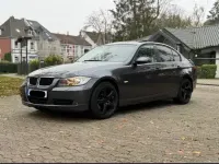 Gebraucht BMW 320 176 PS (129 kW) 2008 Grau Limousine