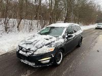 Gebraucht Ford Mondeo Champions Edition 163 PS (119 kW) 2013 Schwarz Limousine
