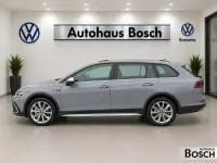 Gebraucht VW Golf Alltrack S 200 PS (147 kW) 2023 Mondsteingrau Kombi