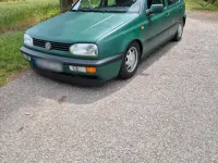 Gebraucht VW Golf III 75 PS (55 kW) 1993 Grün Kleinwagen