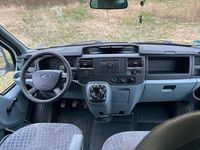 Second-hand Ford Transit 85 CP (62 kW) 2007 Alb Monovolum