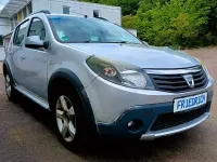 Używany Dacia Sandero Stepway 87 KM (63 kW) 2011 Szary Sedan/Limuzyna