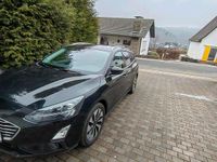 Gebraucht Ford Focus 150 PS (110 kW) 2020 Schwarz Kombi