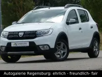 Gebraucht Dacia Sandero Stepway 90 PS (66 kW) 2019 Weiß Limousine