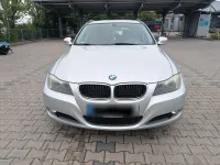 Gebraucht BMW 318 143 PS (105 kW) 2012 Silber Kombi