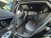 Gebraucht Mercedes GLC300 269 PS (197 kW) 2026 Metalliclack obsidianschwarz Coupé