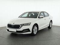 Gebraucht Skoda Octavia 150 PS (110 kW) 2023 Candyweiss Limousine