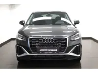 Gebraucht Audi Q2 S-Line 150 PS (110 kW) 2025 Grau SUV