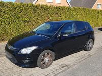 Gebraucht Hyundai i30 90 PS (66 kW) 2011 Schwarz Kleinwagen