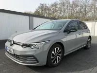 Gebraucht VW Golf VIII 131 PS (96 kW) 2020 Grau Limousine
