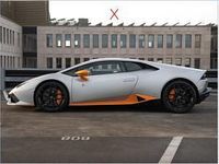 Gebraucht Lamborghini Huracán 610 PS (448 kW) 2018 Grau (grau matt grigio nibbio mit orangefarbenen av) Coupé