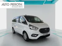 Gebraucht Ford Tourneo Titanium 150 PS (110 kW) 2023 Frozen white Van / Kleinbus