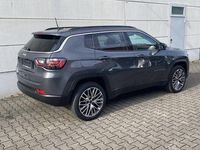 Gebraucht Jeep Compass Limited 179 PS (131 kW) 2023 Grau metallic SUV