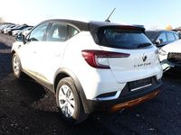Gebraucht Renault Captur Intens 131 PS (96 kW) 2020 Alabaster weiß / schwarz SUV