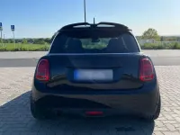Usata Mini ONE 102 CV (75 kW) 2018 Nero Utilitaria