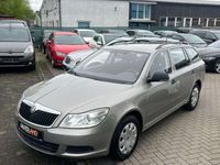 gebraucht Skoda Octavia Combi Active 1.6 TDI*KLIMA*1.HAND*