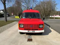 Używany Ford Transit 77 KM (56 kW) 1979 Czerwony Minivan