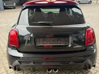 Gebraucht Mini John Cooper Works 231 PS (169 kW) 2024 Schwarz Kleinwagen