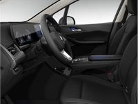 Gebraucht BMW 220 Active Tourer 170 PS (125 kW) 2025 Grau Van / Kleinbus