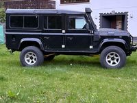 Gebraucht Land Rover Defender 122 PS (89 kW) 2012 Schwarz SUV