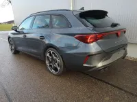 Neu Cupra Leon VZ 400 PS (294 kW) 2025 Magneticgrau metallic Kombi