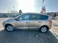 Gebraucht Renault Scenic E-Tech LIMITED 132 PS (97 kW) 2014 Beige Van / Kleinbus