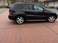 Gebraucht Mercedes ML280 190 PS (139 kW) 2007 Schwarz SUV